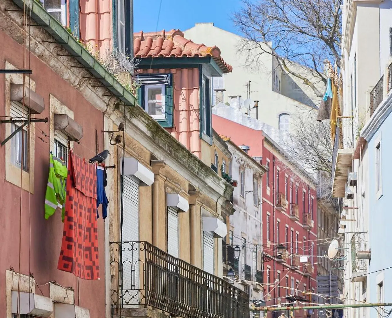 Idyllic Light-Filled Alfama Apt, By Timecooler Lisboa 公寓