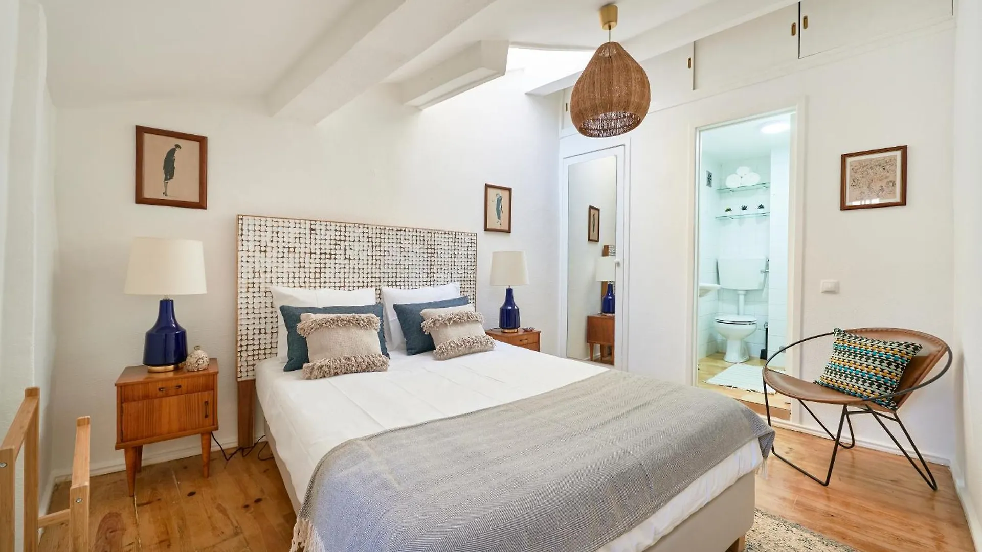 Idyllic Light-Filled Alfama Apt, By Timecooler Lisboa 公寓